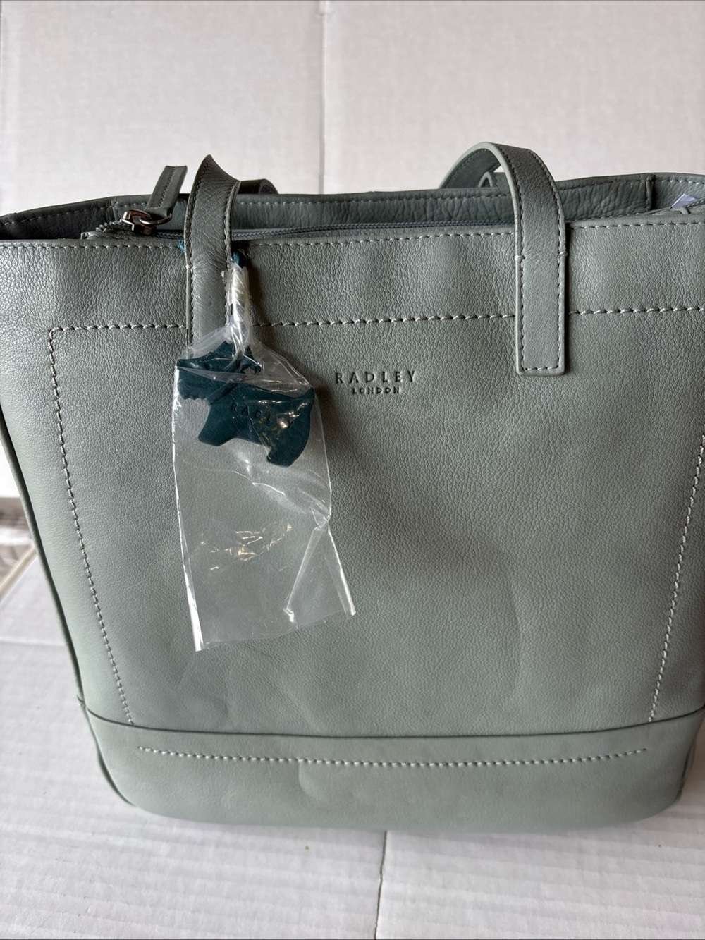 RADLEY LONDON Pale Gray Leather Tote with Scottie Charm